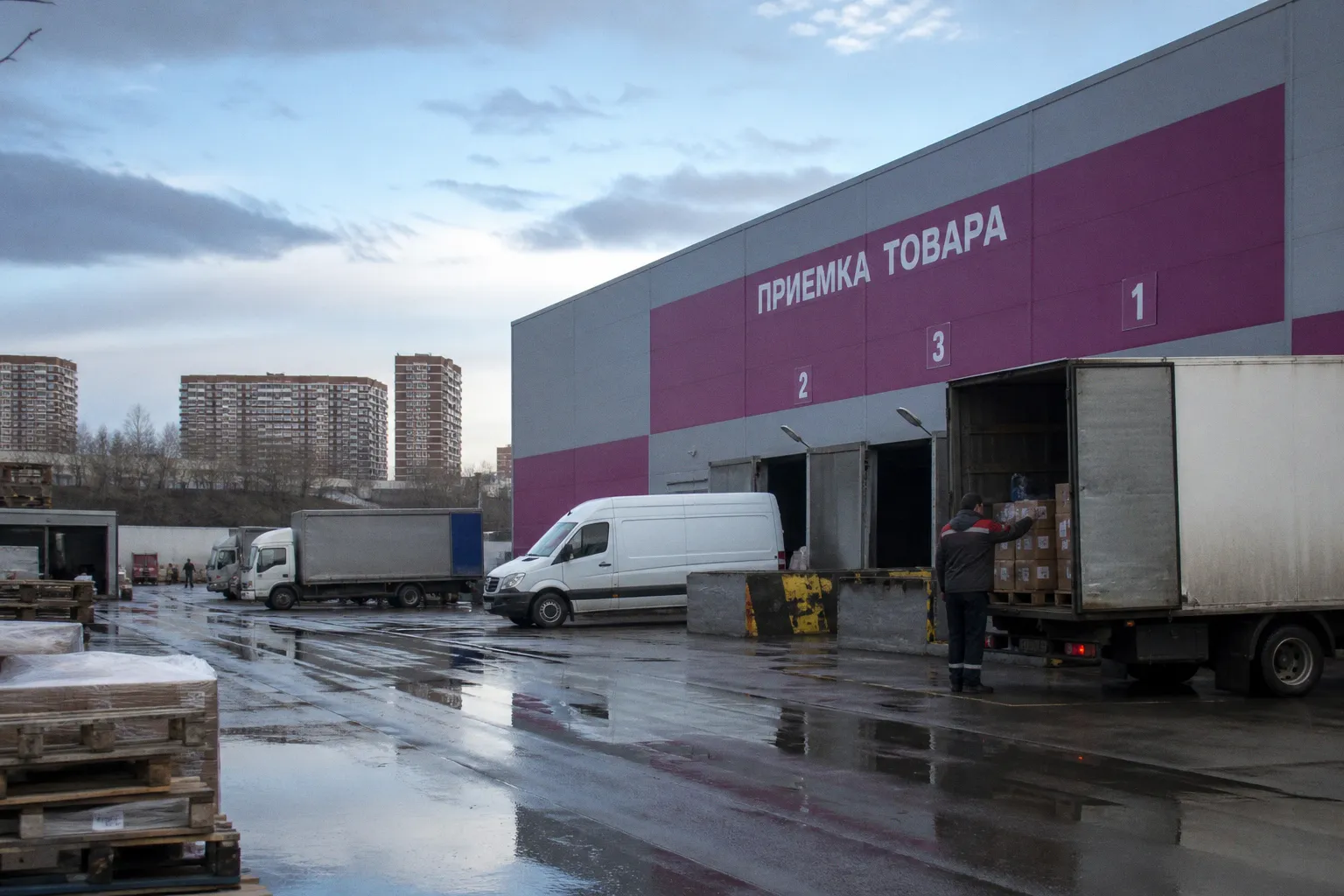 Почему оптовому бизнесу сложно адаптироваться к правилам маркетплейсов