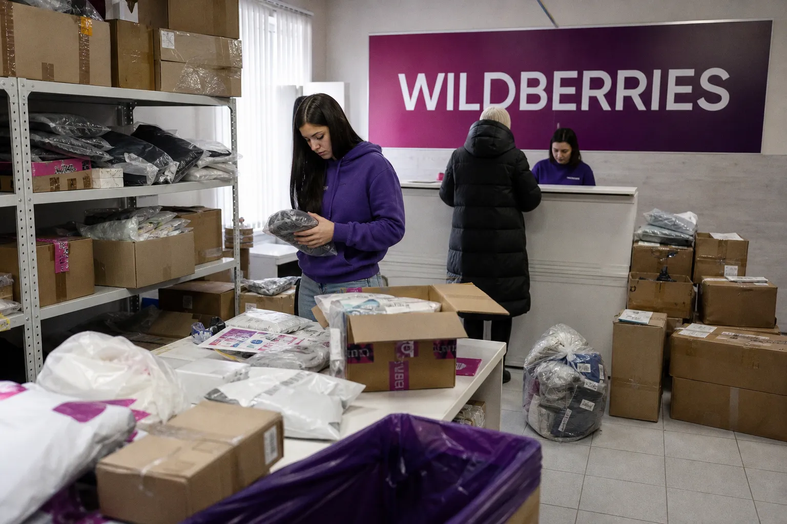 Почему товары с Wildberries массово появляются на AliExpress без ведома селлеров